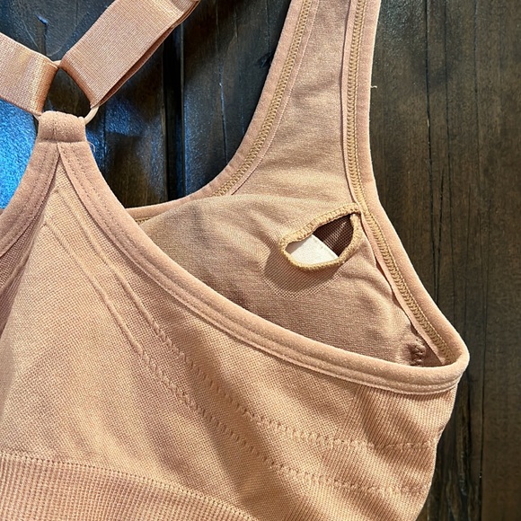 Fabletics Matching Set - Tan S Workout Pants and Sports Bra (With Padding) - Picture 6 of 8